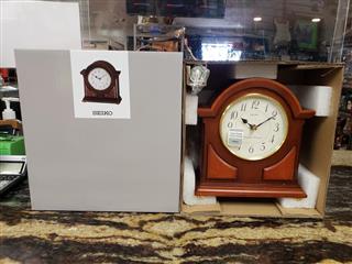 Seiko Wood Dual Chime Westminster Whittington Mantle Clock QXJ012BL H New in Box
